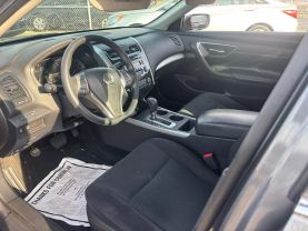 2015 Nissan Altima - Image 10