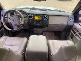 2010 FORD F250 SUPER DUTY CREW CAB PICKUP V8, TURBO DSL 6.4L LARIAT PICKUP 4D 6 3/4 FT