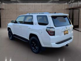 2016 TOYOTA 4RUNNER SUV V6, 4.0 LITER SR5 SPORT UTILITY 4D