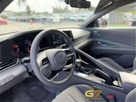 2022 Hyundai Elantra - Image 20