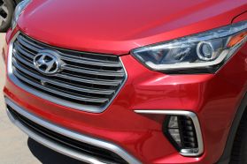 2018 Hyundai Santa Fe - Image 17