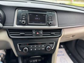 2016 Kia Optima - Image 15