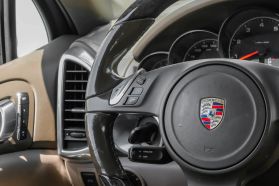 2013 Porsche Cayenne - Image 18