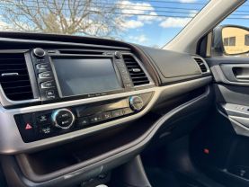 2019 TOYOTA HIGHLANDER HYBRID SUV V6, HYBRID, 3.5 LITER LIMITED SPORT UTILITY 4D