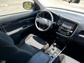 2019 MITSUBISHI OUTLANDER SUV 4-CYL, 2.4 LITER ES SPORT UTILITY 4D