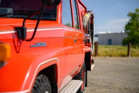 1991 TOYOTA LAND CRUISER TRUCK 3F FIRE TRUCK