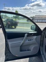 2012 TOYOTA HIGHLANDER SUV GREEN AUTOMATIC - Auto Solutions of Greensboro LLC, NC, 36.05701, -79.84368