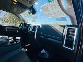 2013 RAM 1500 CREW CAB