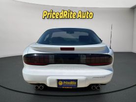 1995 PONTIAC FIREBIRD HATCHBACK V8, 5.7 LITER FORMULA HATCHBACK 2D