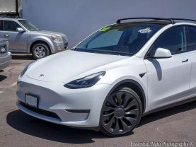 -2022 Tesla Model Y - Image 22