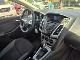 2014 FORD FOCUS SEDAN 4-CYL, PZEV, 2.0 LITER SE SEDAN 4D