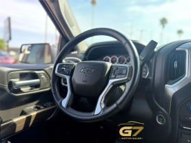 2019 Chevrolet Silverado 1500 Crew Cab - Image 16