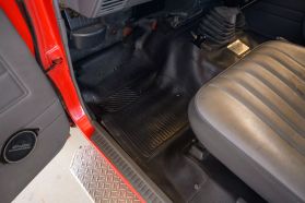 1991 TOYOTA LAND CRUISER TRUCK 3F FIRE TRUCK