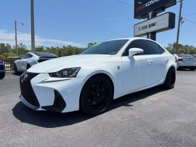 2018 LEXUS IS