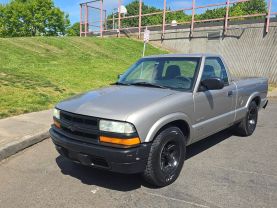 2001 CHEVROLET S10 REGULAR CAB PICKUP 4-CYL, FLEX FUEL, 2.2L SHORT BED