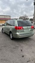 2010 TOYOTA SIENNA VAN V6, 3.5 LITER LE MINIVAN 4D