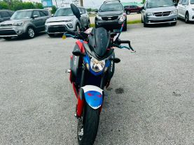 2018 SUZUKI GSX-S750ZAL8 SPORTBIKES - -