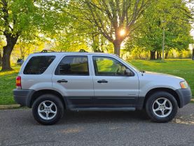 2002 FORD ESCAPE SUV 4-CYL, 2.0 LITER XLS SPORT UTILITY 4D