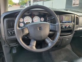 2005 DODGE RAM 1500 QUAD CAB PICKUP V8, HEMI, 5.7 LITER ST PICKUP 4D 8 FT