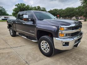 2015 CHEVROLET SILVERADO 2500 HD CREW CAB PICKUP V8, TURBO DIESEL, 6.6 LITER LTZ PICKUP 4D 6 1/2 FT