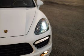 2012 PORSCHE CAYENNE SUV M4851 TURBO