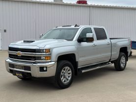 2018 CHEVROLET SILVERADO 2500 HD CREW CAB PICKUP V8, TURBO DIESEL, 6.6 LITER LTZ PICKUP 4D 6 1/2 FT