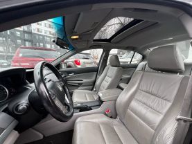 2010 Honda Accord - Image 2