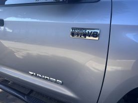 2014 TOYOTA TUNDRA CREWMAX PICKUP V8, 5.7 LITER SR5 PICKUP 4D 5 1/2 FT