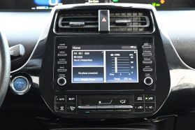 2020 TOYOTA PRIUS HATCHBACK 4-CYL, HYBRID, 1.8 LITER XLE HATCHBACK 4D