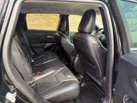 2019 JEEP CHEROKEE SUV V6, 3.2 LITER LIMITED SPORT UTILITY 4D - Gesner Auto Inc in Taunton, MA, 41.88613, -71.14527
