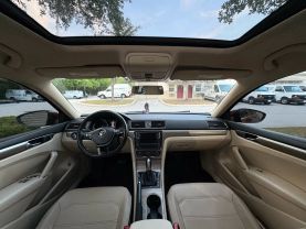 2016 VOLKSWAGEN PASSAT