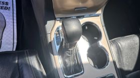 2017 JEEP GRAND CHEROKEE SUV V8, VVT, 5.7 LITER OVERLAND SPORT UTILITY 4D