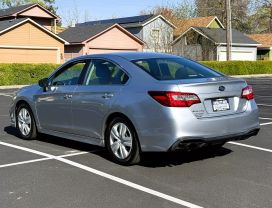 2018 SUBARU LEGACY SEDAN ICE SILVER METALLIC AUTOMATIC - Capital City Auto