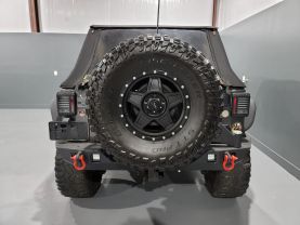 2017 Jeep Wrangler Unlimited - - Image 4