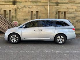 2017 HONDA ODYSSEY VAN V6, I-VTEC, 3.5 LITER EX-L W/NAVIGATION MINIVAN 4D