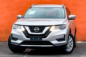 2017 NISSAN ROGUE SUV - AUTOMATIC - Gentle Carmen Auto