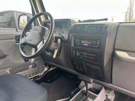 Used 1998 JEEP WRANGLER SUV 6-CYL, 4.0 LITER SPORT UTILITY 2D - LA Auto Star located in Virginia Beach, VA