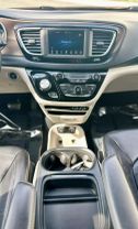 2021 CHRYSLER VOYAGER VAN V6, 3.6 LITER LXI MINIVAN 4D