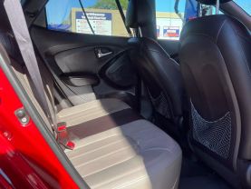 2013 HYUNDAI TUCSON SUV 4-CYL, PZEV, 2.4 LITER LIMITED SPORT UTILITY 4D
