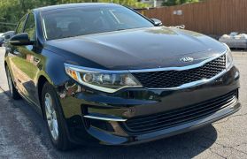 2017 Kia Optima - Image 3