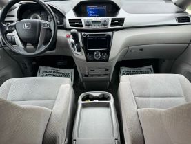 2016 HONDA ODYSSEY VAN V6, I-VTEC, 3.5 LITER SE MINIVAN 4D