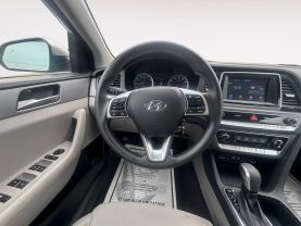 2019 Hyundai Sonata Se Sedan 4d - Image 12