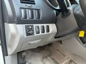 2011 TOYOTA TACOMA DOUBLE CAB PICKUP WHITE AUTOMATIC - Budget Used Car Sales