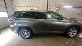 2015 Toyota Highlander - Image 7