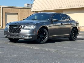 2018 CHRYSLER 300 SEDAN - AUTOMATIC - Dart Auto Group