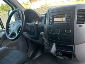 2015 MERCEDES-BENZ SPRINTER 3500 CARGO CARGO - AUTOMATIC - Dart Auto Group