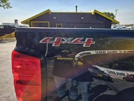 2017 CHEVROLET SILVERADO 1500 DOUBLE CAB PICKUP V8, ECOTEC3, FF, 5.3L Z71 LT PICKUP 4D 6 1/2 FT