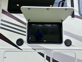 Used 2018 THOR MOTOR COACH A.C.E. CLASS A - 27.2 - LA Auto Star located in Virginia Beach, VA