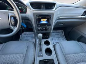 2016 Chevrolet Traverse Ls Sport Utility 4d - Image 11
