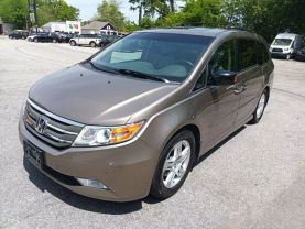 2011 HONDA ODYSSEY VAN V6, VTEC, 3.5 LITER TOURING MINIVAN 4D